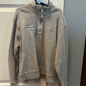 Vineyard Vines size medium (12-14) half zip